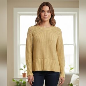 Universal thread buttery caramel color medium